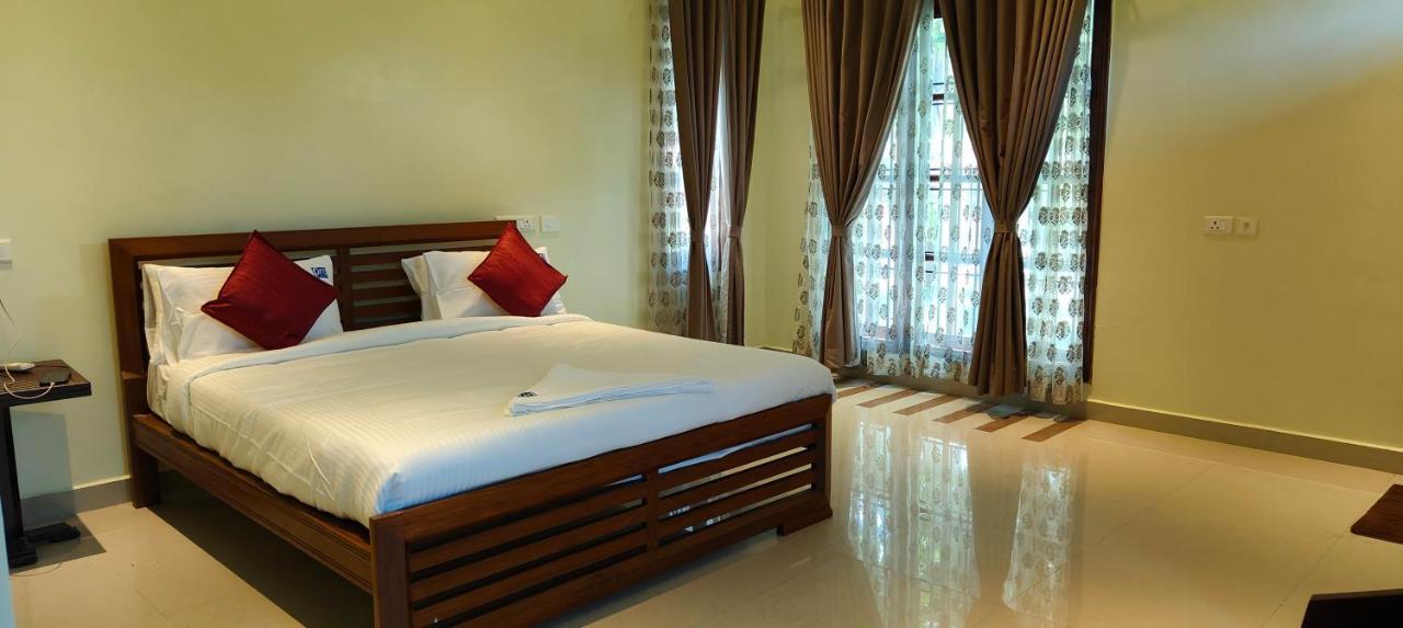 Seagull'S Nest Beach House - Unit Of Prohotel Madras Buitenkant foto